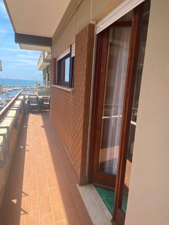 Lucia House Mare Nettuno Apartment Exterior photo