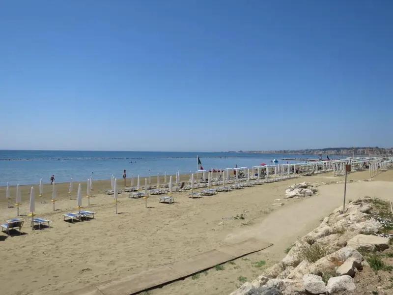 Lucia House Mare Nettuno Apartment Exterior photo
